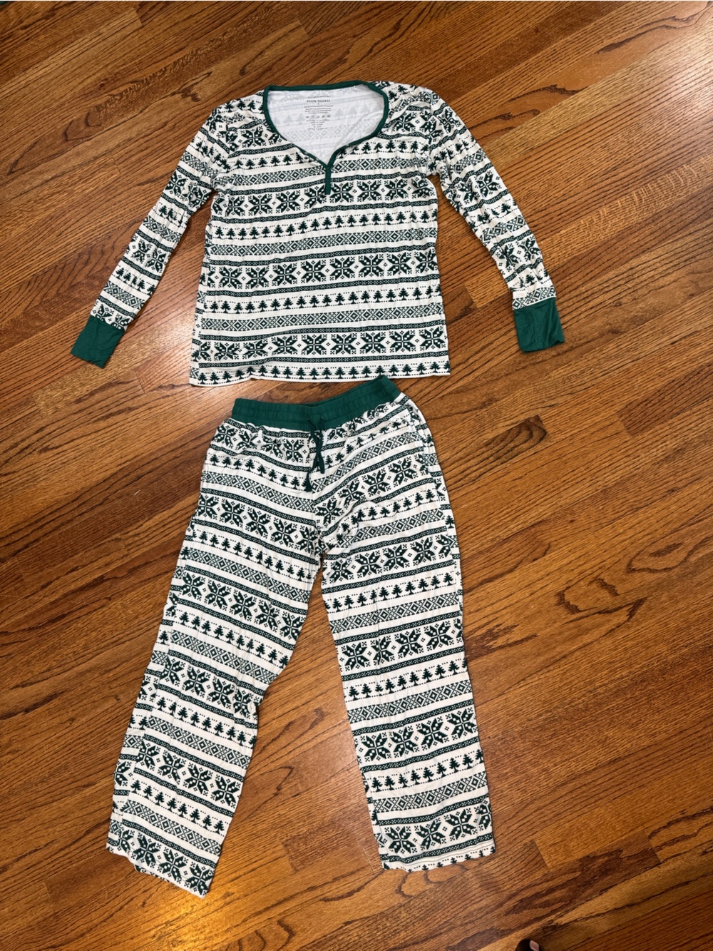 Dreamland Baby Green and White Fair Isle Two-Piece Loungewear Set